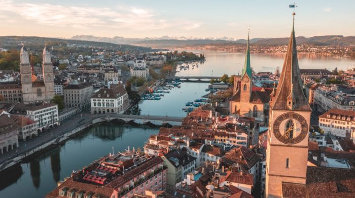 Zürich Altstadt und See